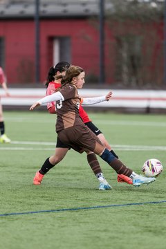 Bild 153 - wBJ FC St. Pauli - Walddoerfer SV : Ergebnis: 3:4